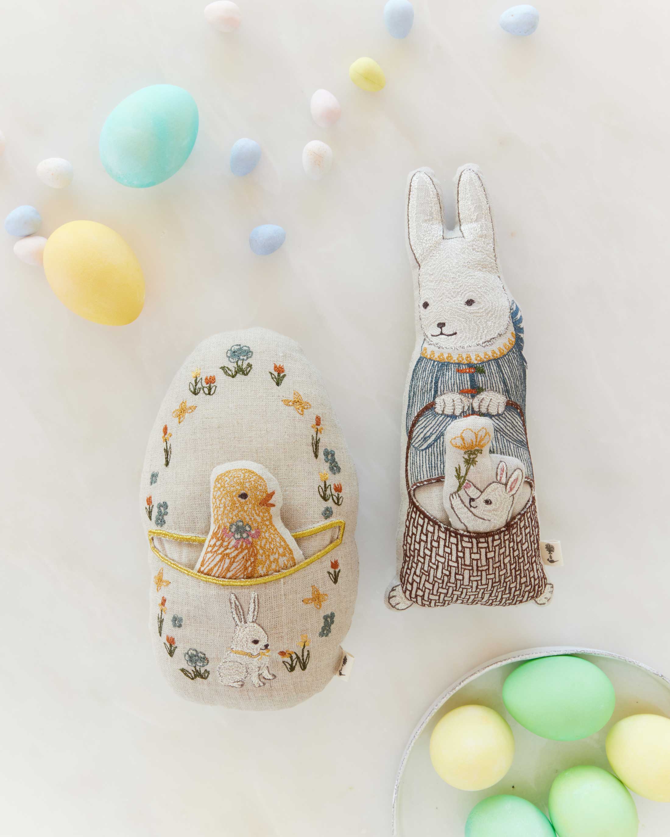 Coral & Tusk} Pocket Easter Egg – Ellington & French