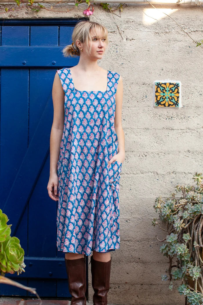 {Kerry Cassill} Hand Block Printed Cotton Japanese Apron Cross Dress : Lily {Kerry Cassill} Hand Block Printed Cotton Japanese Apron Cross Dress : Lily
