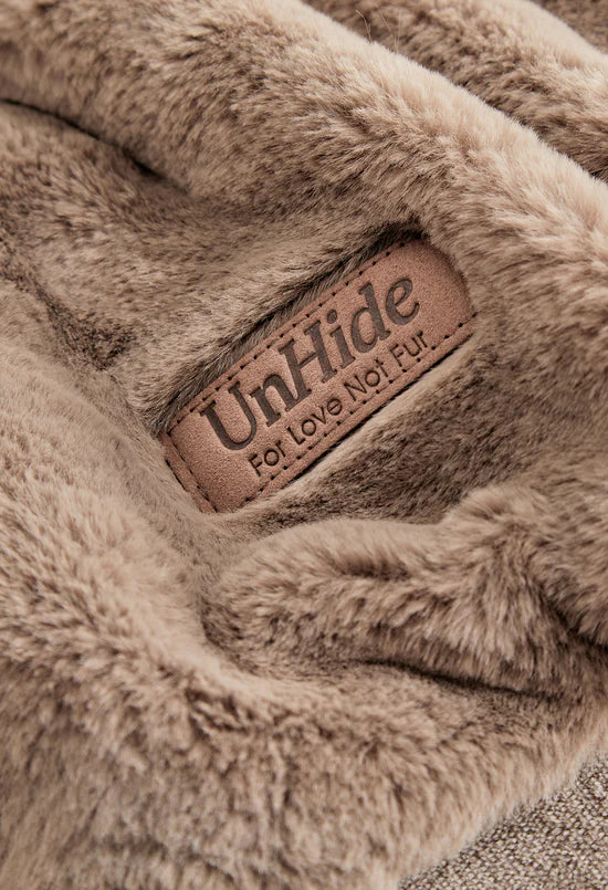 Unhide fur blanket sale