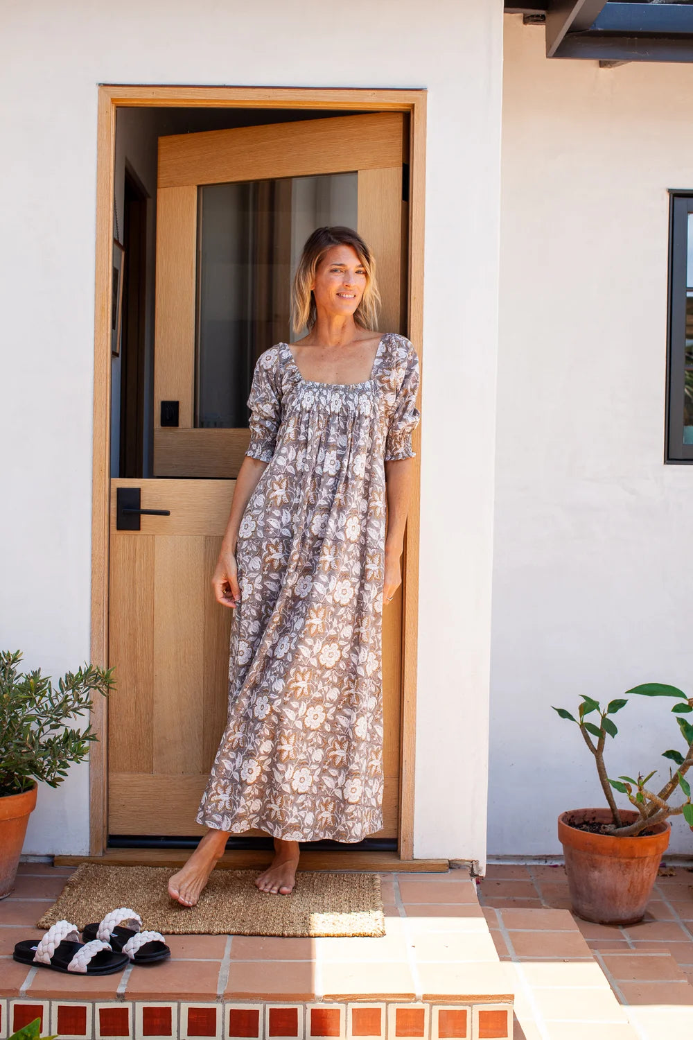 {Kerry Cassill} Hand Block Printed Cotton Lizzie Dress : Gold Taupe Flower {Kerry Cassill} Hand Block Printed Cotton Lizzie Dress : Gold Taupe Flower